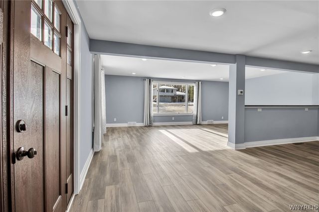 6212 New Taylor Road, Orchard Park, NY 14127