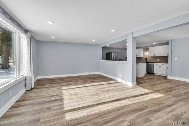 6212 New Taylor Road, Orchard Park, NY 14127