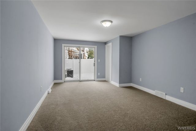 6212 New Taylor Road, Orchard Park, NY 14127