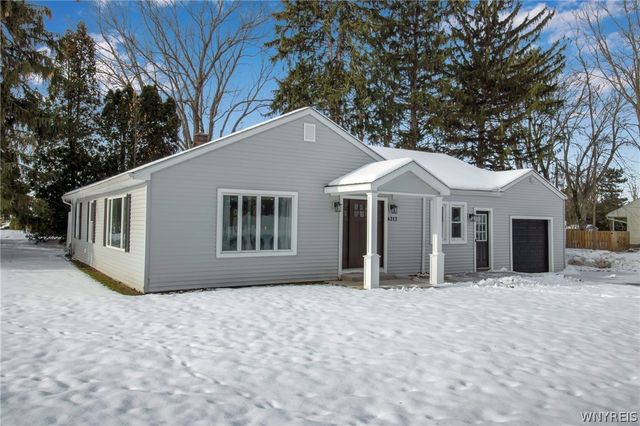 6212 New Taylor Road, Orchard Park, NY 14127