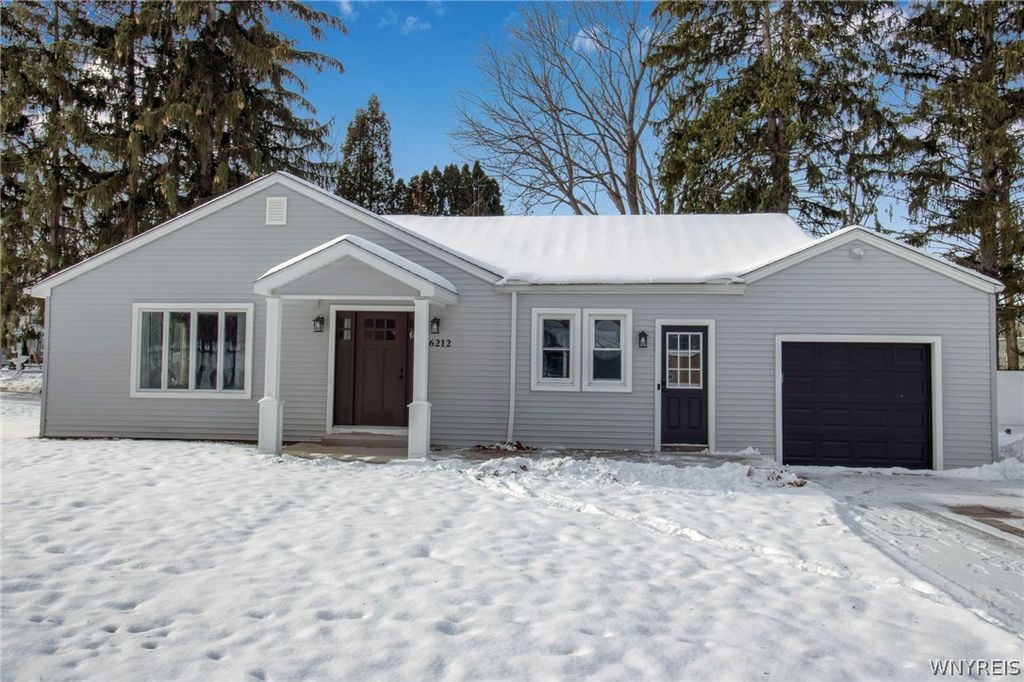 6212 New Taylor Road, Orchard Park, NY 14127