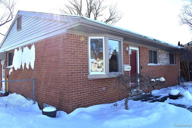 31181 Block Street, Garden City, MI 48135