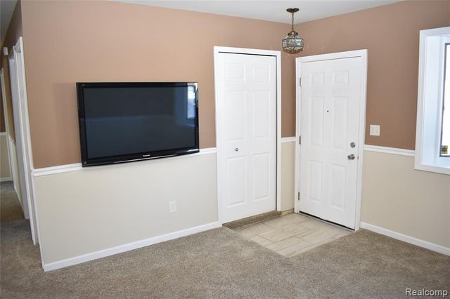 31181 Block Street, Garden City, MI 48135