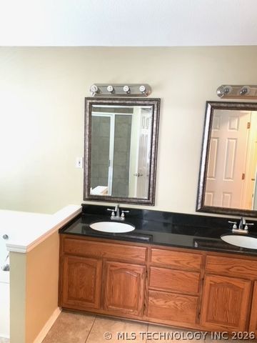 9206 E 87th Street, Tulsa, OK 74133