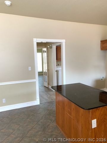 9206 E 87th Street, Tulsa, OK 74133