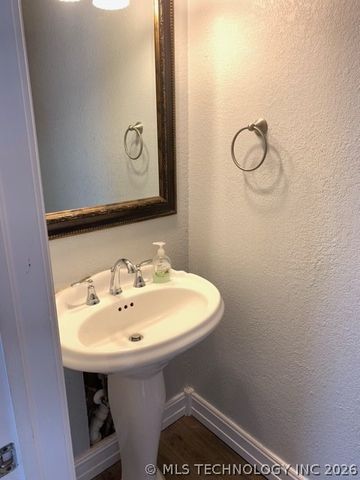 9206 E 87th Street, Tulsa, OK 74133