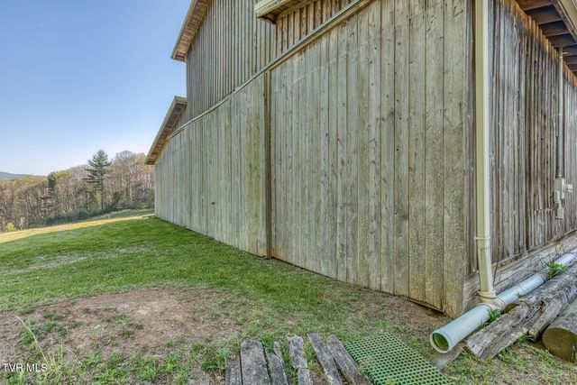 1602 Winchester Road, Shady Valley, TN 37688