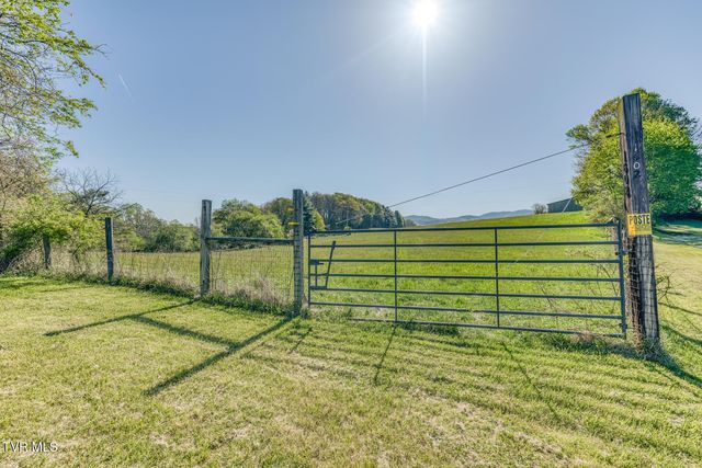 1602 Winchester Road, Shady Valley, TN 37688