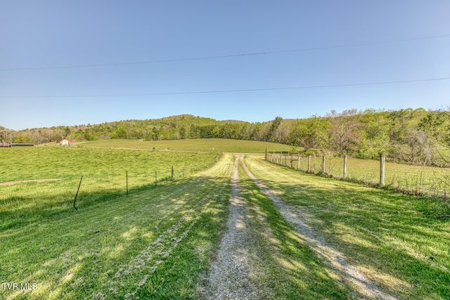 1602 Winchester Road, Shady Valley, TN 37688