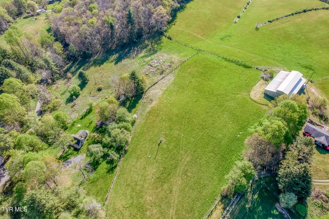 1602 Winchester Road, Shady Valley, TN 37688
