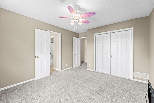 16505 W 80th Terrace, Lenexa, KS 66219
