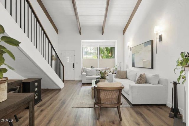 1932 N Jameson Lane B, Santa Barbara, CA 93108