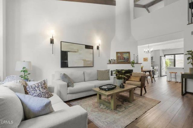 1932 N Jameson Lane B, Santa Barbara, CA 93108