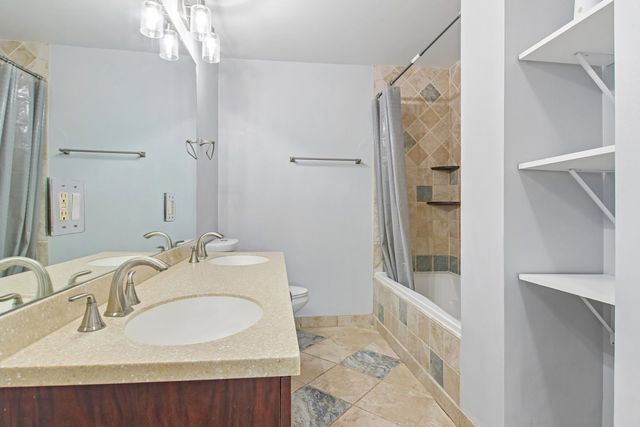5975 N Odell Avenue 3C, Chicago, IL 60631