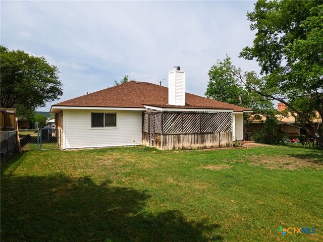 512 N 23rd Street, Copperas Cove, TX 76522