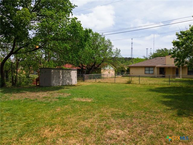 512 N 23rd Street, Copperas Cove, TX 76522