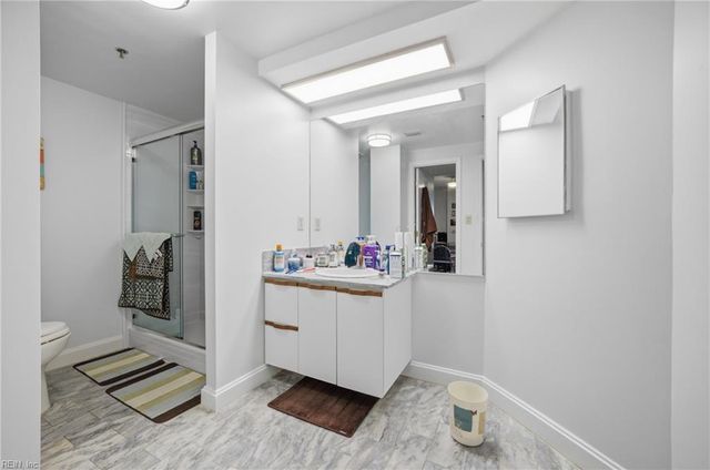 3556 Shore Dr Apt 605, Virginia Beach, VA 23455