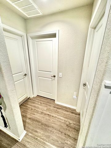 6914 Cozy Run, San Antonio, TX 78218