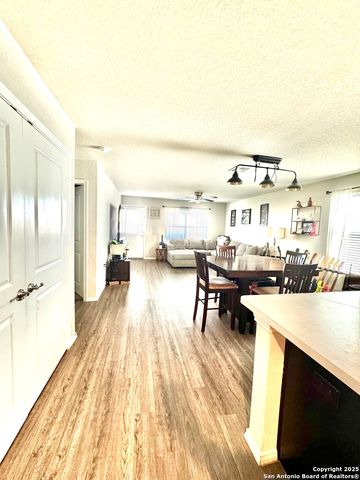 6914 Cozy Run, San Antonio, TX 78218