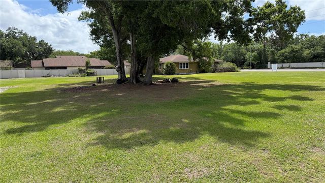 4611 FRUITVILLE ROAD, Sarasota, FL 34232