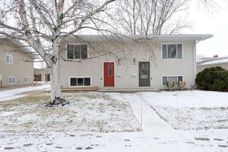 2366 20th Avenue S, Fargo, ND 58103