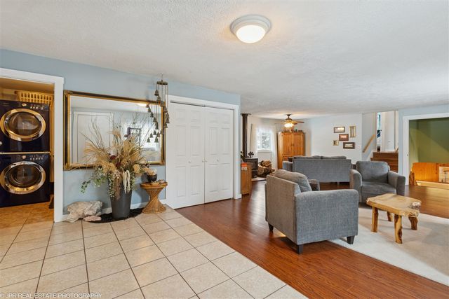 1830 S Park Road, Benton Harbor, MI 49022