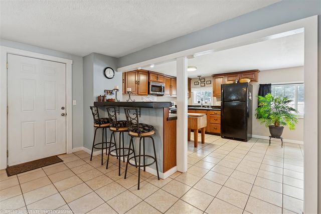 1830 S Park Road, Benton Harbor, MI 49022