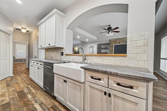 3111 Ivy Mill Lane, Missouri City, TX 77459