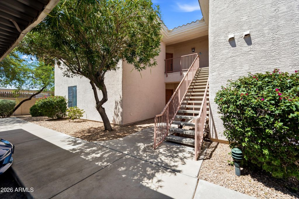 10030 W INDIAN SCHOOL Road 255, Phoenix, AZ 85037 — exterior