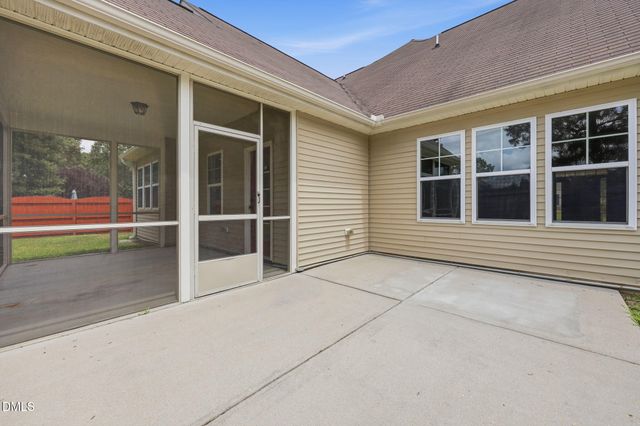 4957 Stonewood Pines Drive, Knightdale, NC 27545