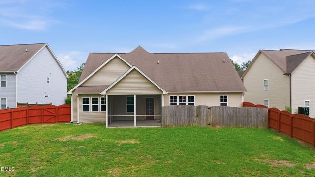 4957 Stonewood Pines Drive, Knightdale, NC 27545