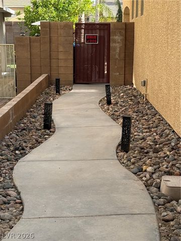 9109 Little Horse Avenue, Las Vegas, NV 89143