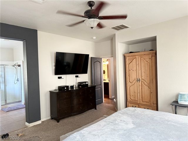9109 Little Horse Avenue, Las Vegas, NV 89143