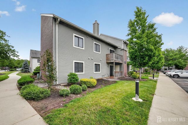 601 Ravens Crest Drive 601, Plainsboro, NJ 08536