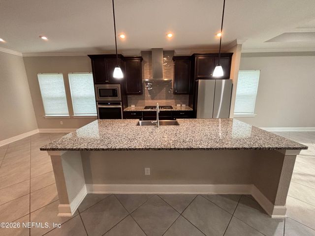 212 WILLOW CREEK Court, St. Augustine, FL 32092