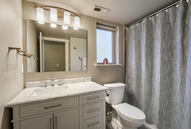 809 W Lincoln Blvd, Spokane, WA 99224