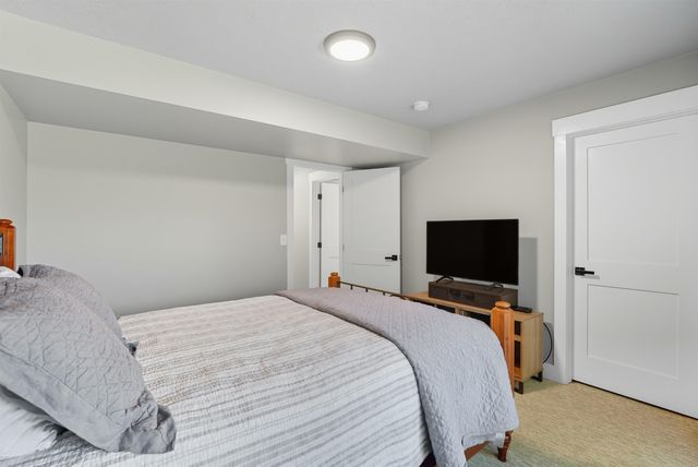 809 W Lincoln Blvd, Spokane, WA 99224