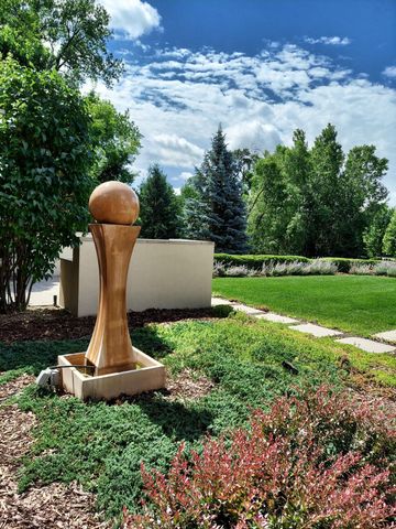 685 Hidden Creek Trail, Mendota Heights, MN 55118