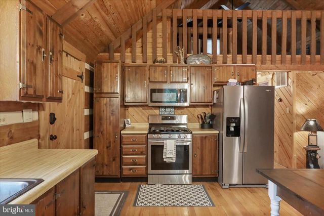 637 INDIAN CAMP TRL, Maurertown, VA 22644