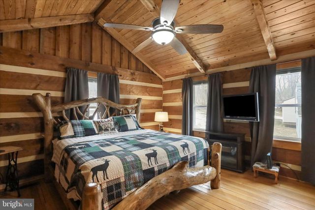 637 INDIAN CAMP TRL, Maurertown, VA 22644