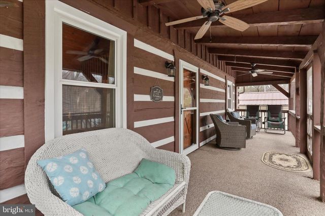 637 INDIAN CAMP TRL, Maurertown, VA 22644