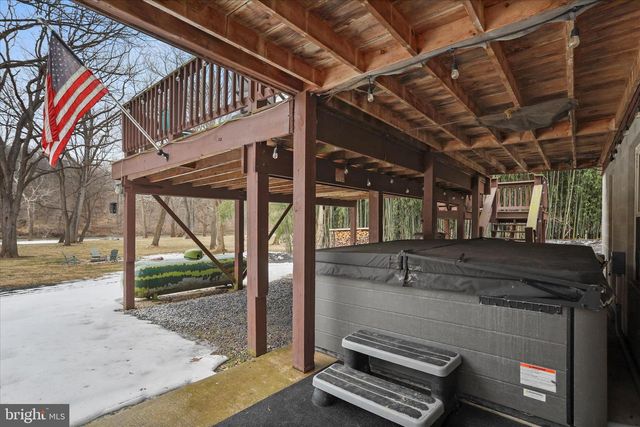 637 INDIAN CAMP TRL, Maurertown, VA 22644