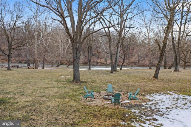 637 INDIAN CAMP TRL, Maurertown, VA 22644