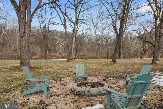 637 INDIAN CAMP TRL, Maurertown, VA 22644