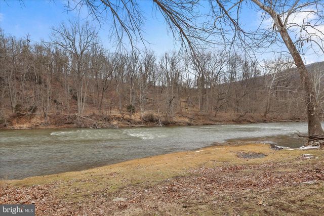 637 INDIAN CAMP TRL, Maurertown, VA 22644