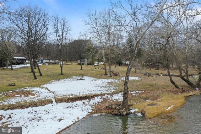 637 INDIAN CAMP TRL, Maurertown, VA 22644