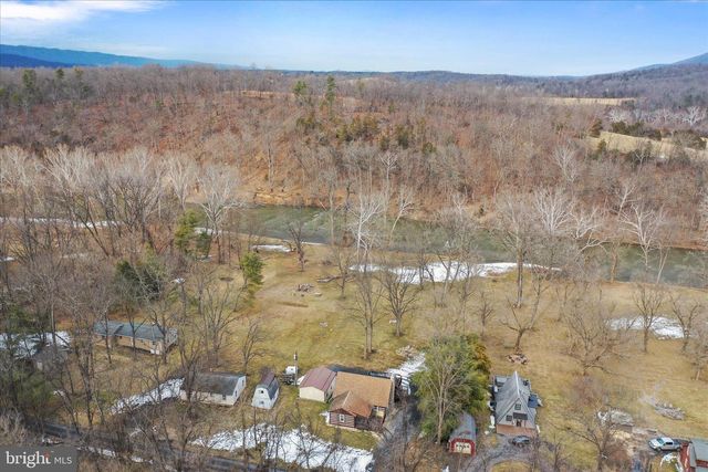 637 INDIAN CAMP TRL, Maurertown, VA 22644