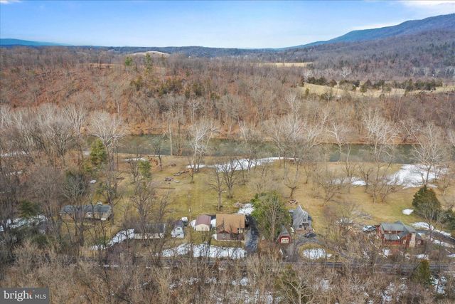 637 INDIAN CAMP TRL, Maurertown, VA 22644