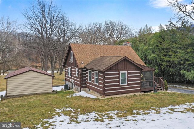 637 INDIAN CAMP TRL, Maurertown, VA 22644