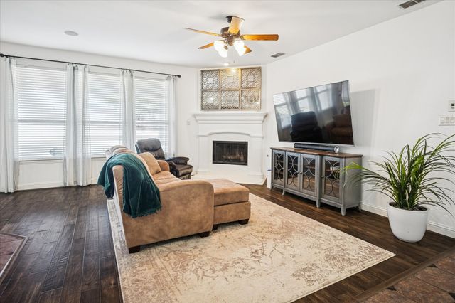 1131 Charleston Lane, Savannah, TX 76227